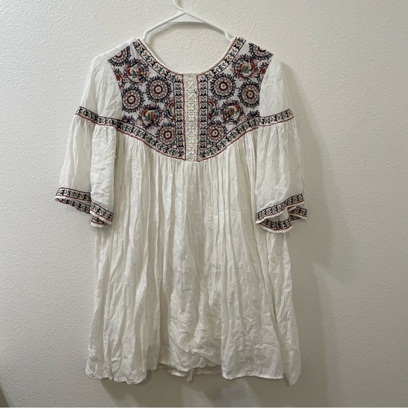 TRF blouse white tan medium - Picture 2 of 3